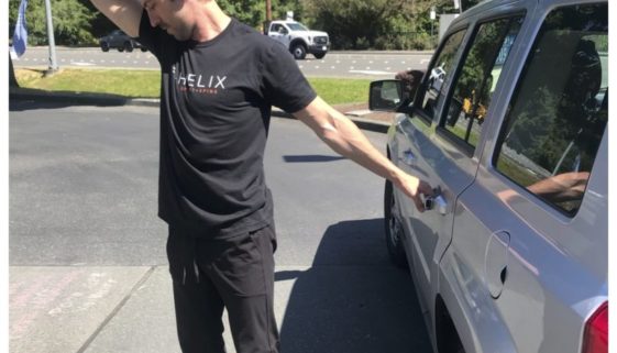Travel-neck-stretch.-3